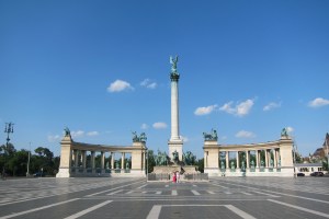 Hero's Square